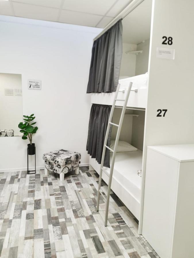 Hostel Book'N'Hook Стобрек Экстерьер фото