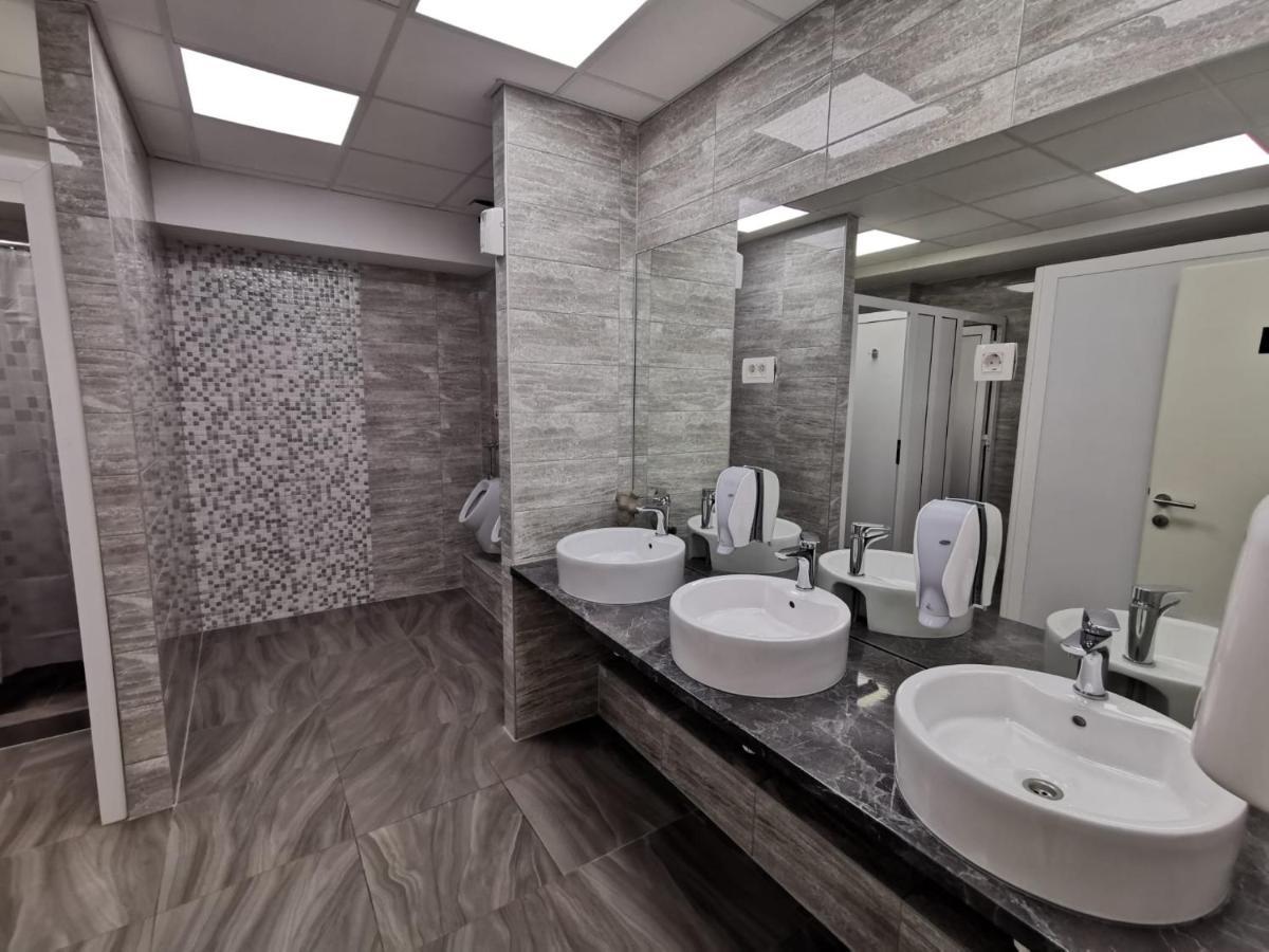 Hostel Book'N'Hook Стобрек Экстерьер фото